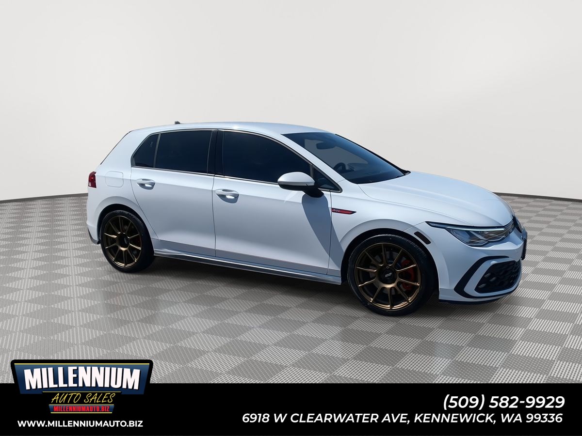 2022 Volkswagen Golf GTI 2.0T S 4-door's photo