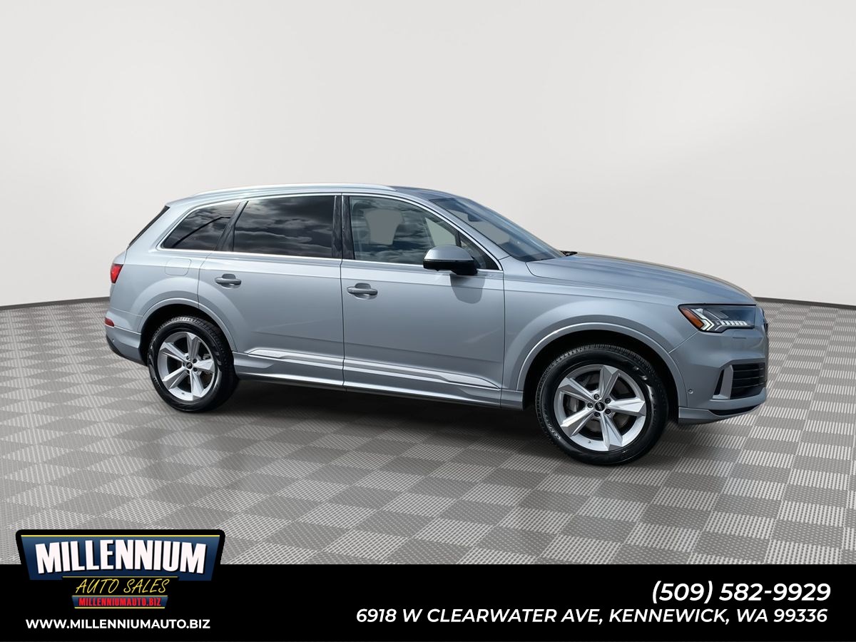 2024 Audi Q7 45 Premium Plus quattro Tiptronic's photo