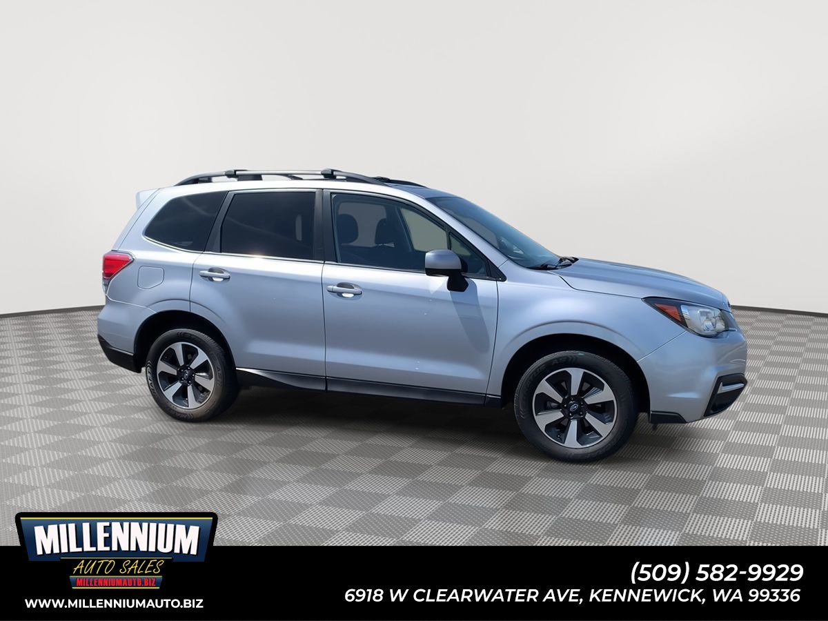 2017 Subaru Forester 2.5i Premium CVT's photo