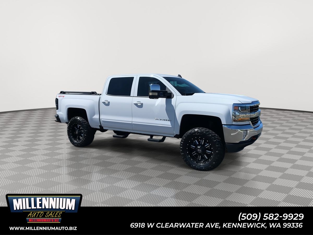 2017 Chevrolet Silverado 1500 LT 4X4 Crew Cab Short Box's photo