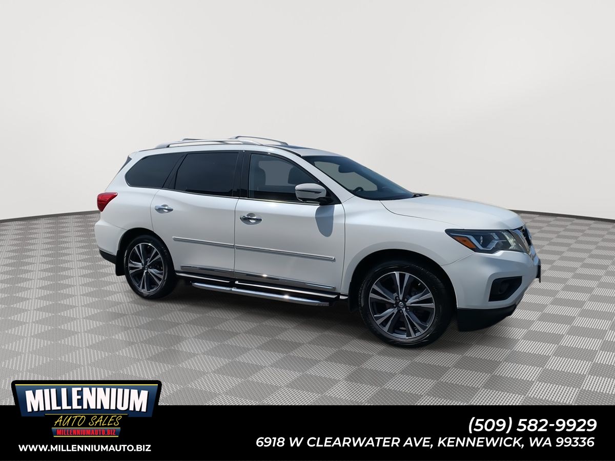 2018 Nissan Pathfinder Platinum 4WD's photo