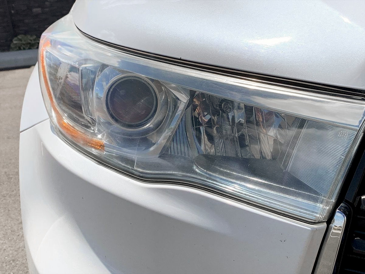Photo 9 of this Toyota Highlander