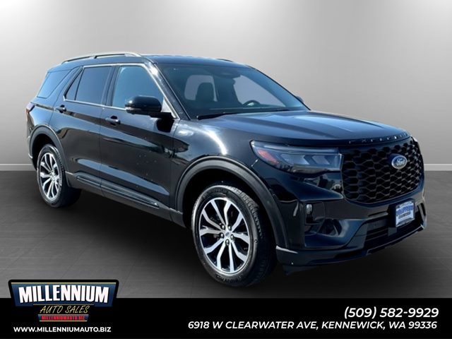 2025 Ford Explorer ST-Line AWD