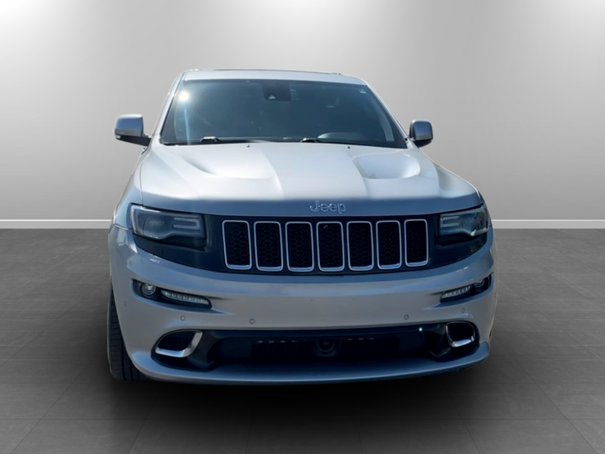 Photo 2 of this Jeep Grand Cherokee