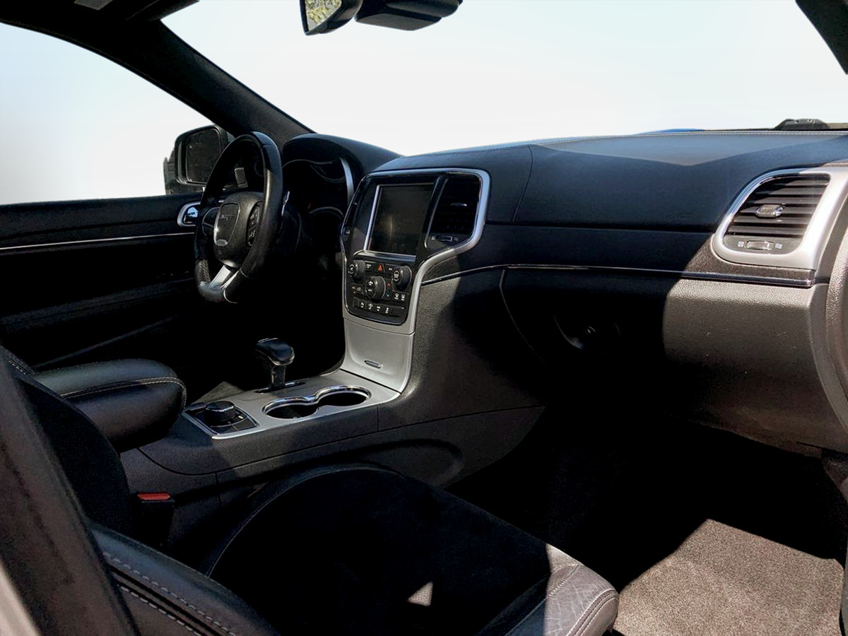 Photo 36 of this Jeep Grand Cherokee