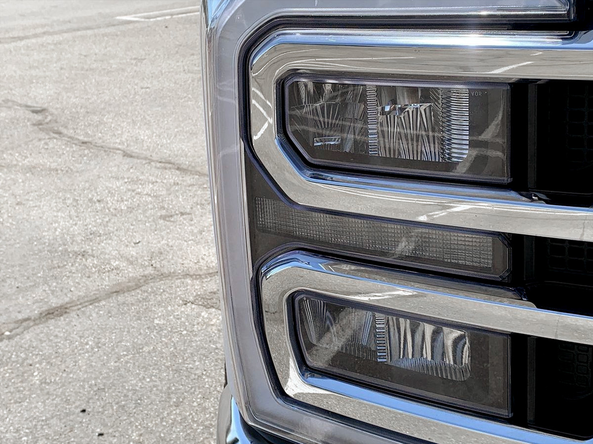Photo 9 of this Ford Super Duty F-350 SRW