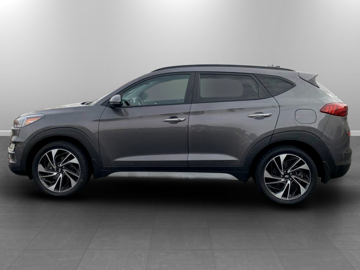 Photo 4 of this Hyundai Tucson