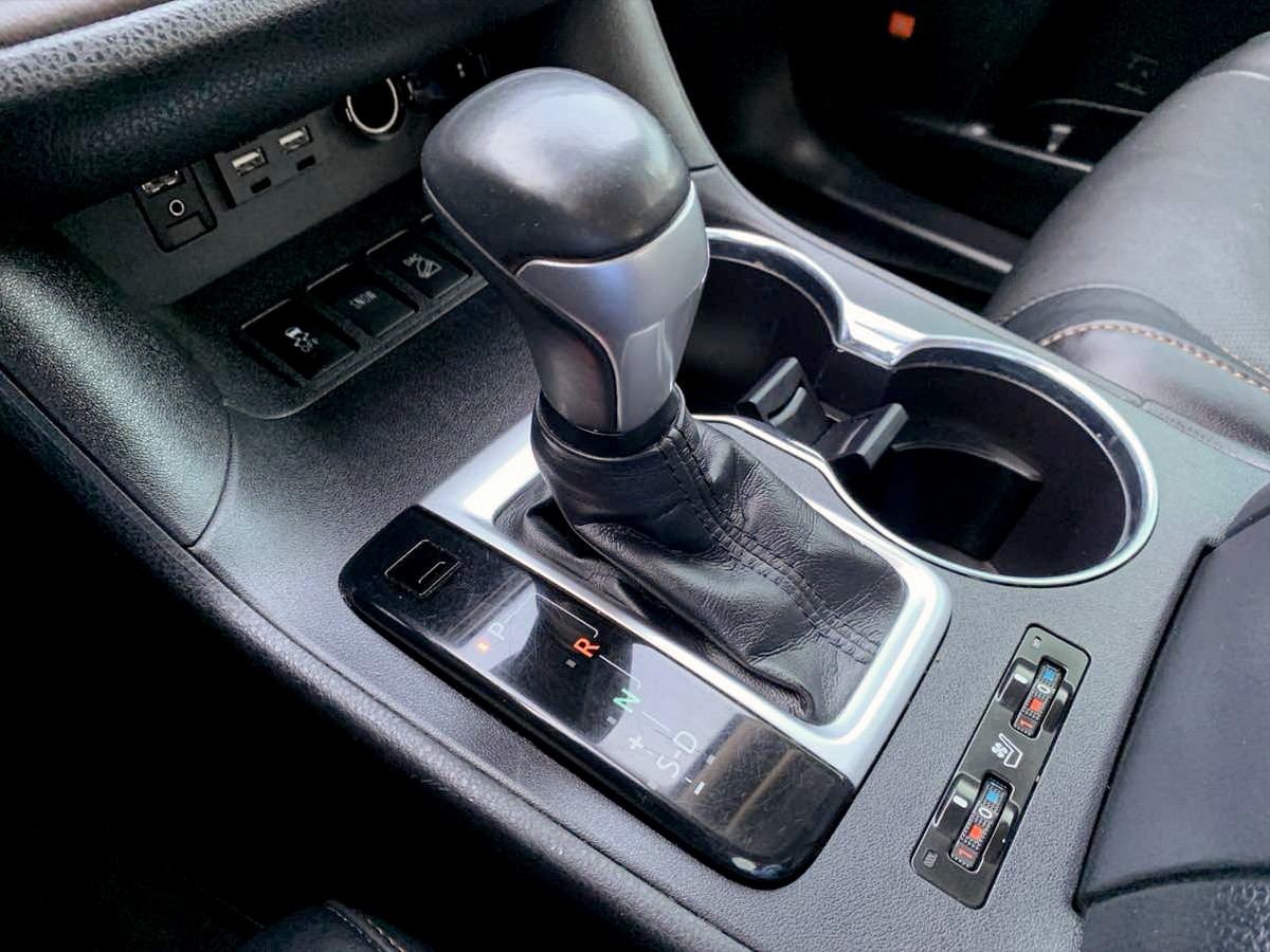 Photo 34 of this Toyota Highlander