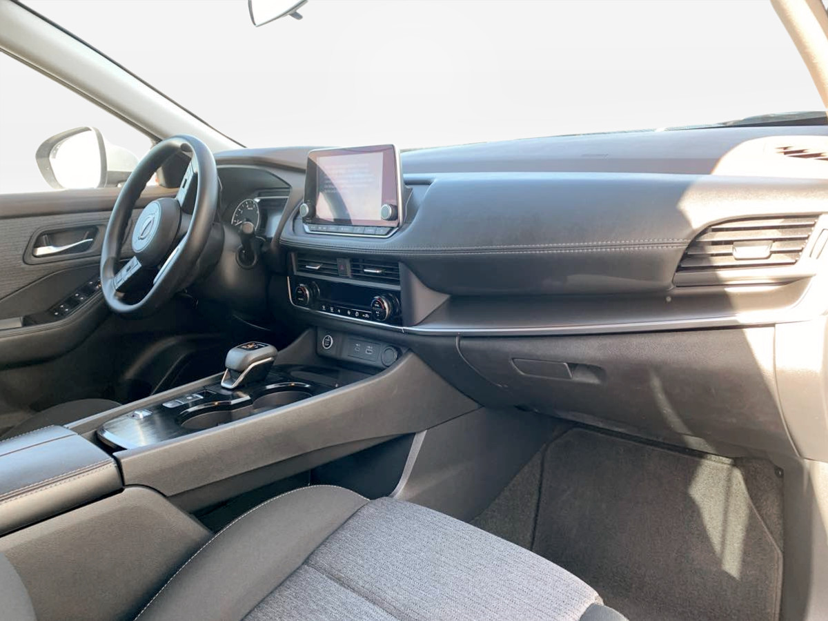 Photo 20 of this Nissan Rogue