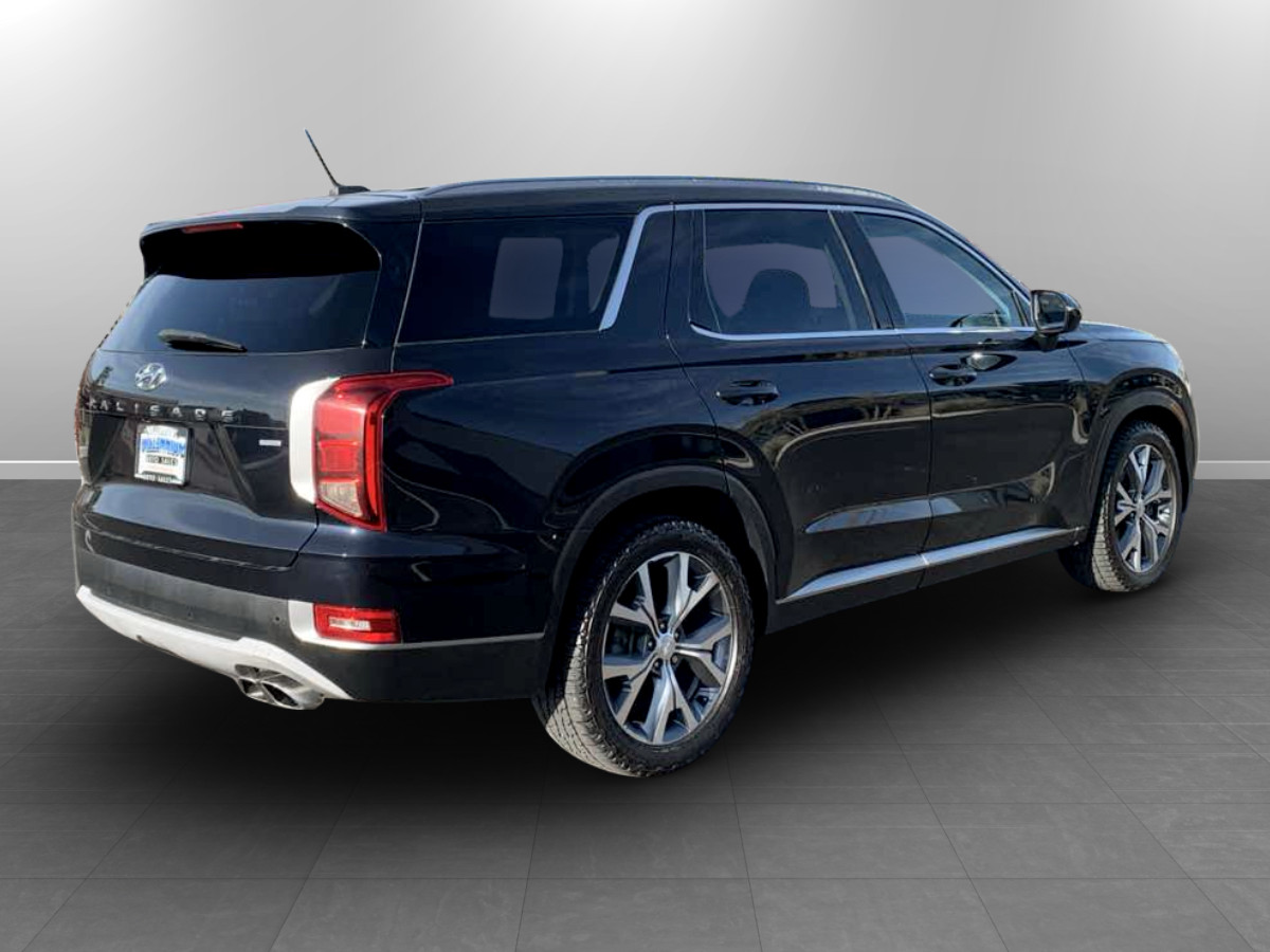 Photo 7 of this Hyundai Palisade