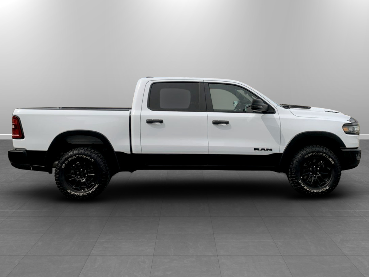 Photo 8 of this Ram 1500