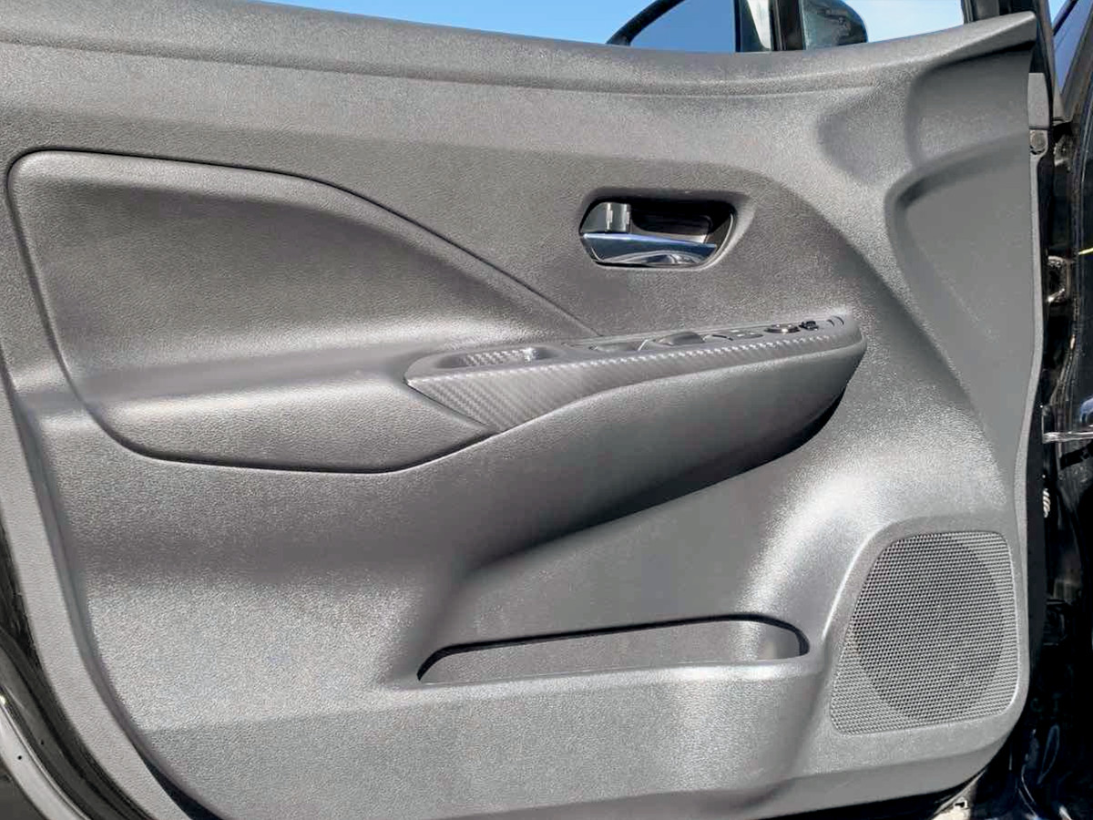 Photo 13 of this Nissan Versa