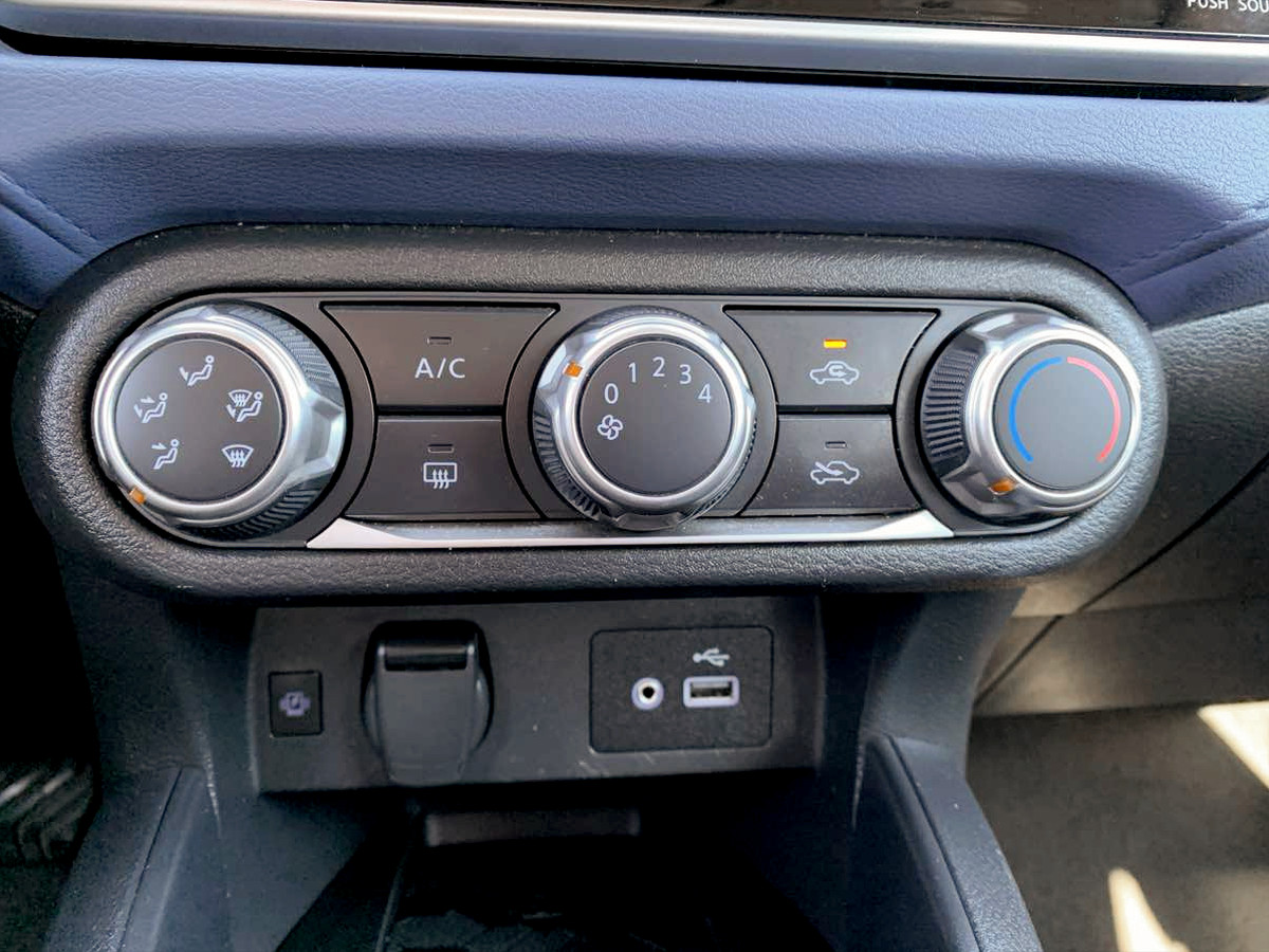 Photo 26 of this Nissan Versa