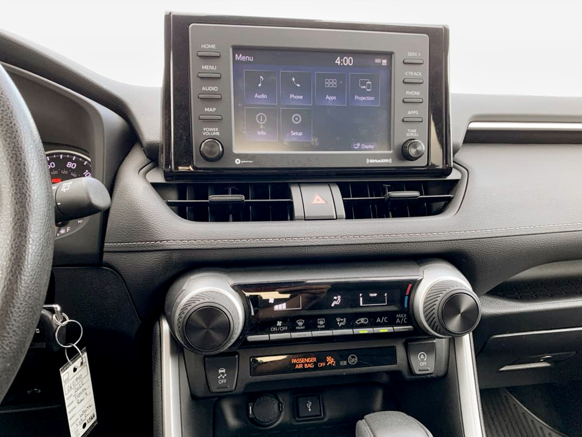 Photo 22 of this Toyota RAV4