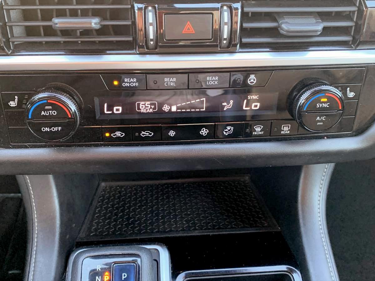 Photo 32 of this Nissan Pathfinder
