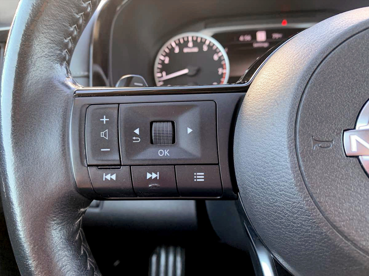 Photo 25 of this Nissan Pathfinder