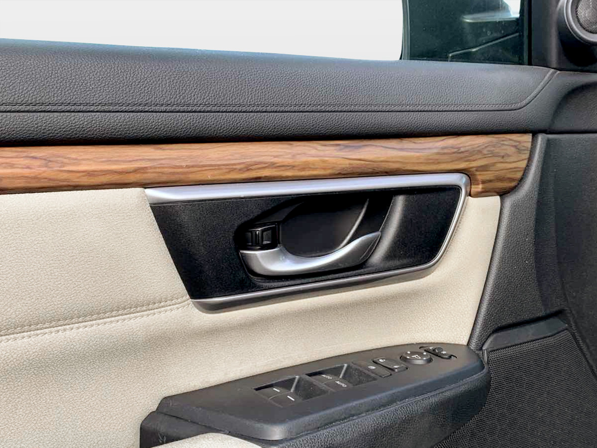 Photo 15 of this Honda CR-V