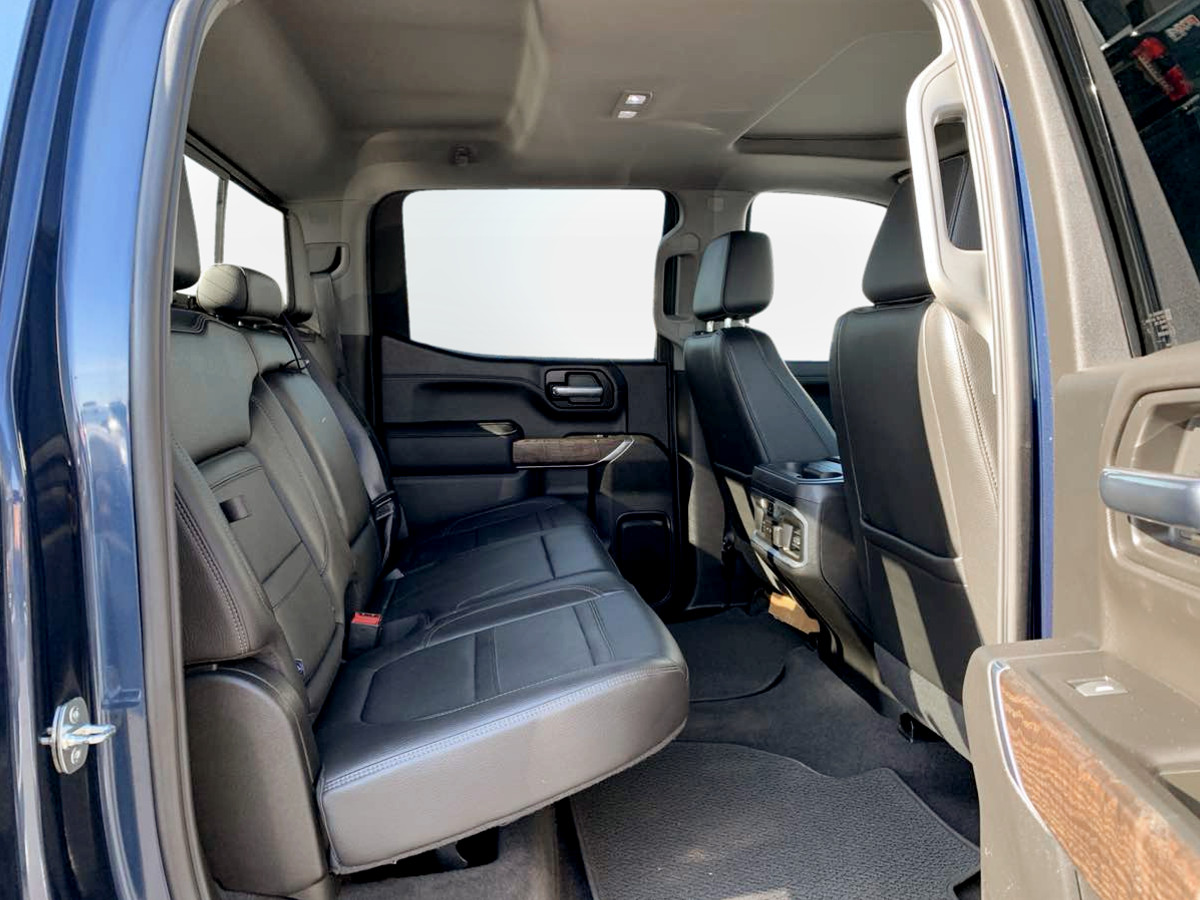 Photo 18 of this GMC Sierra 1500