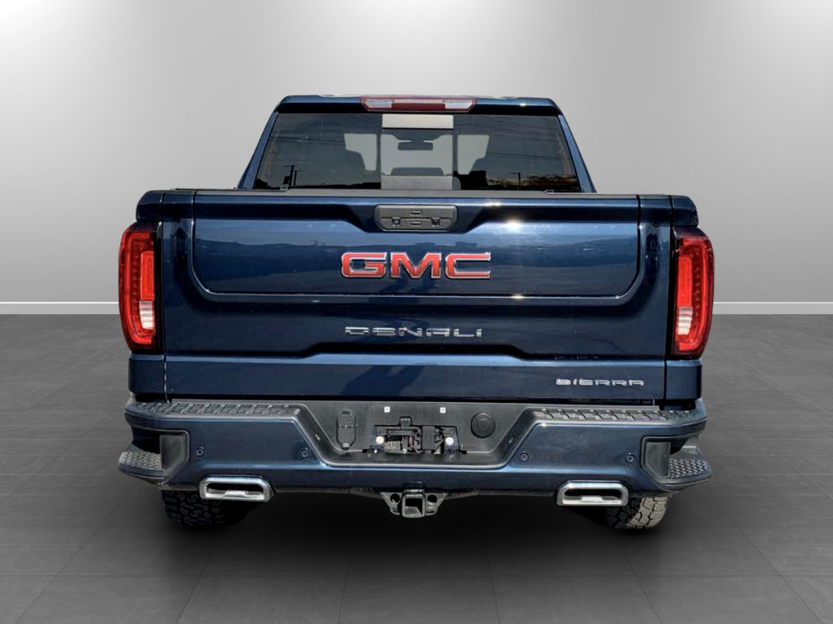 Photo 6 of this GMC Sierra 1500
