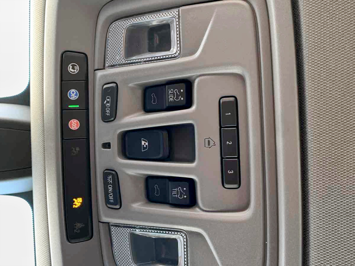 Photo 33 of this GMC Sierra 1500