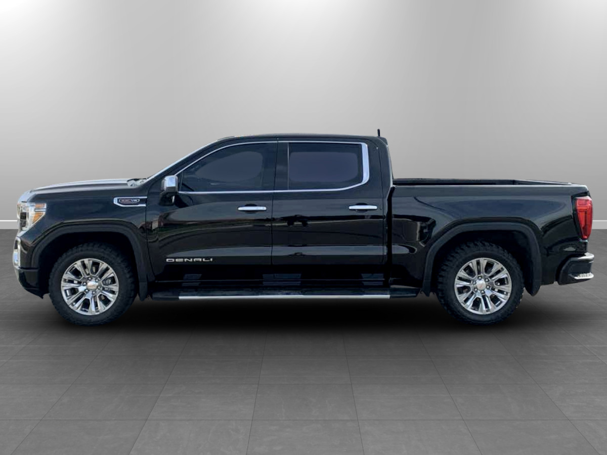 Photo 4 of this GMC Sierra 1500