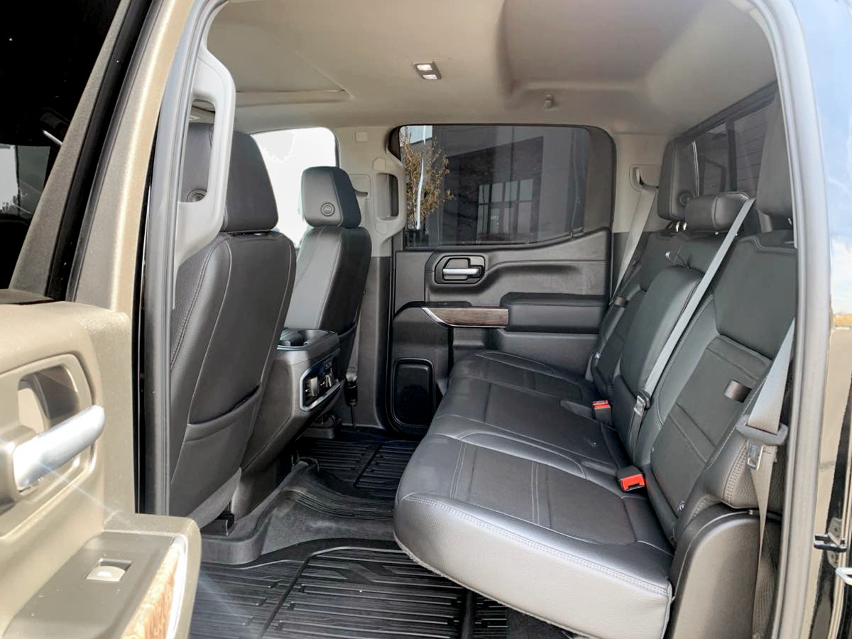 Photo 18 of this GMC Sierra 1500