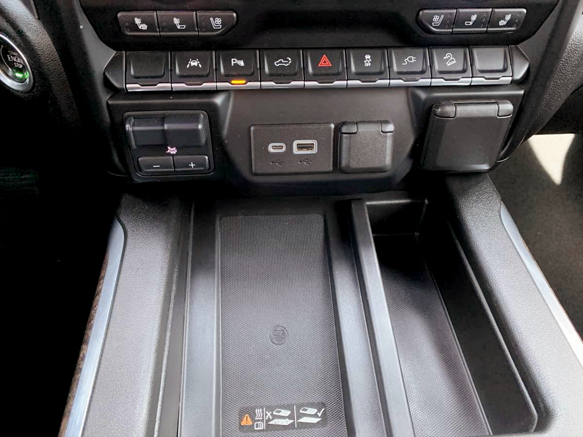 Photo 34 of this GMC Sierra 1500