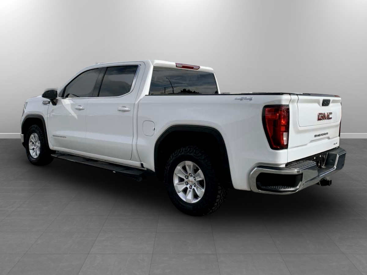Photo 5 of this GMC Sierra 1500