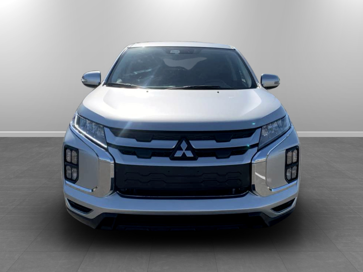 Photo 2 of this Mitsubishi Outlander Sport