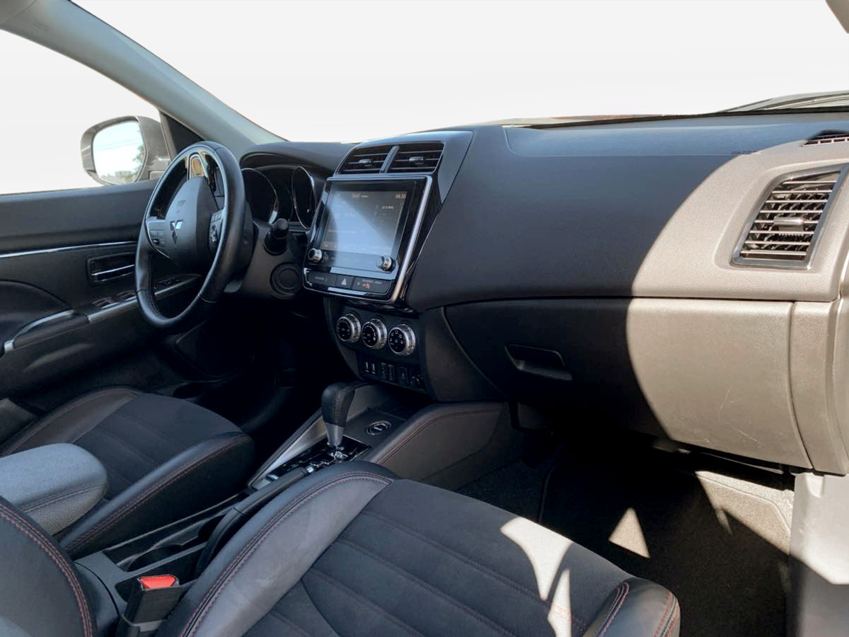 Photo 20 of this Mitsubishi Outlander Sport