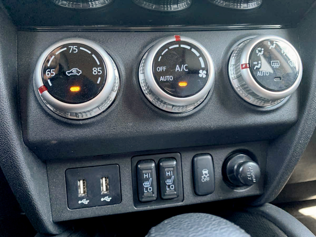 Photo 29 of this Mitsubishi Outlander Sport