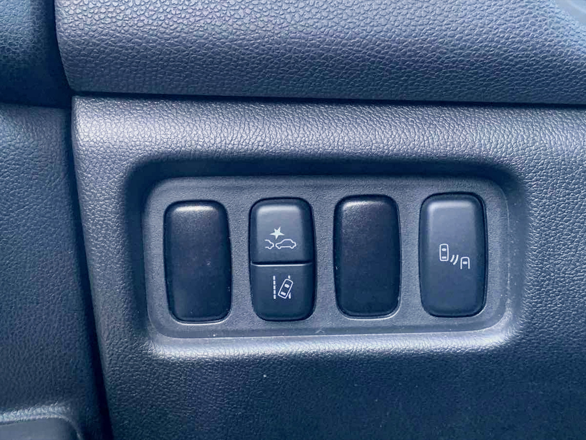 Photo 22 of this Mitsubishi Outlander Sport