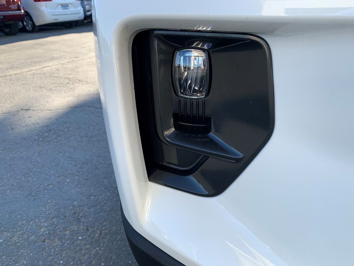 Photo 10 of this Ford Explorer