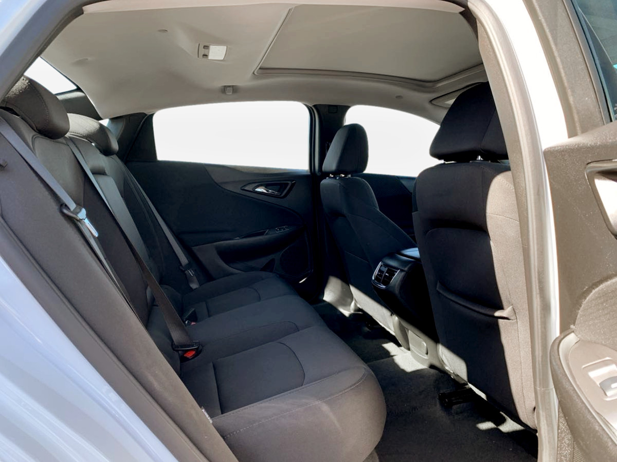 Photo 18 of this Chevrolet Malibu