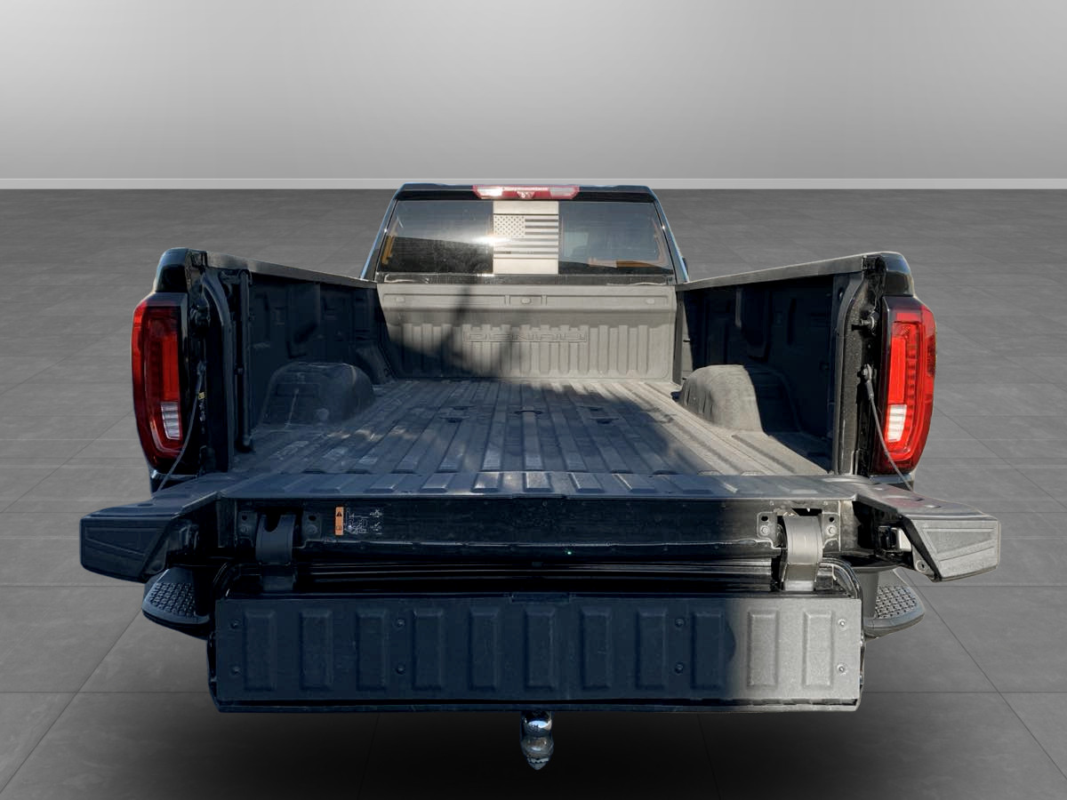 Photo 14 of this GMC Sierra 3500HD Long Box