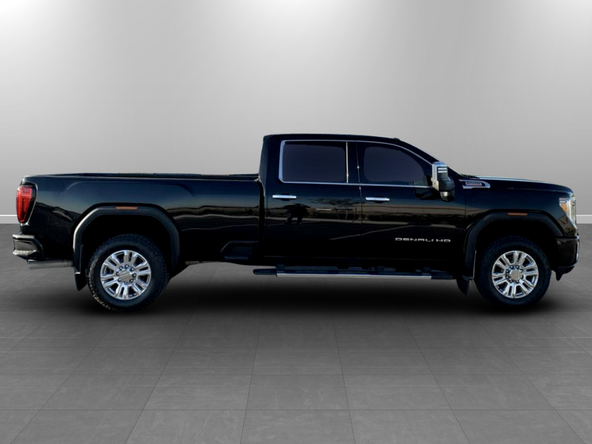 Photo 8 of this GMC Sierra 3500HD Long Box