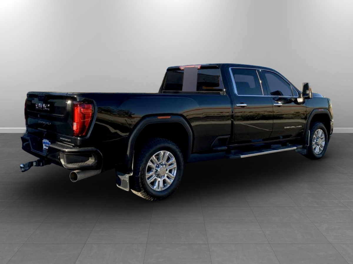 Photo 7 of this GMC Sierra 3500HD Long Box
