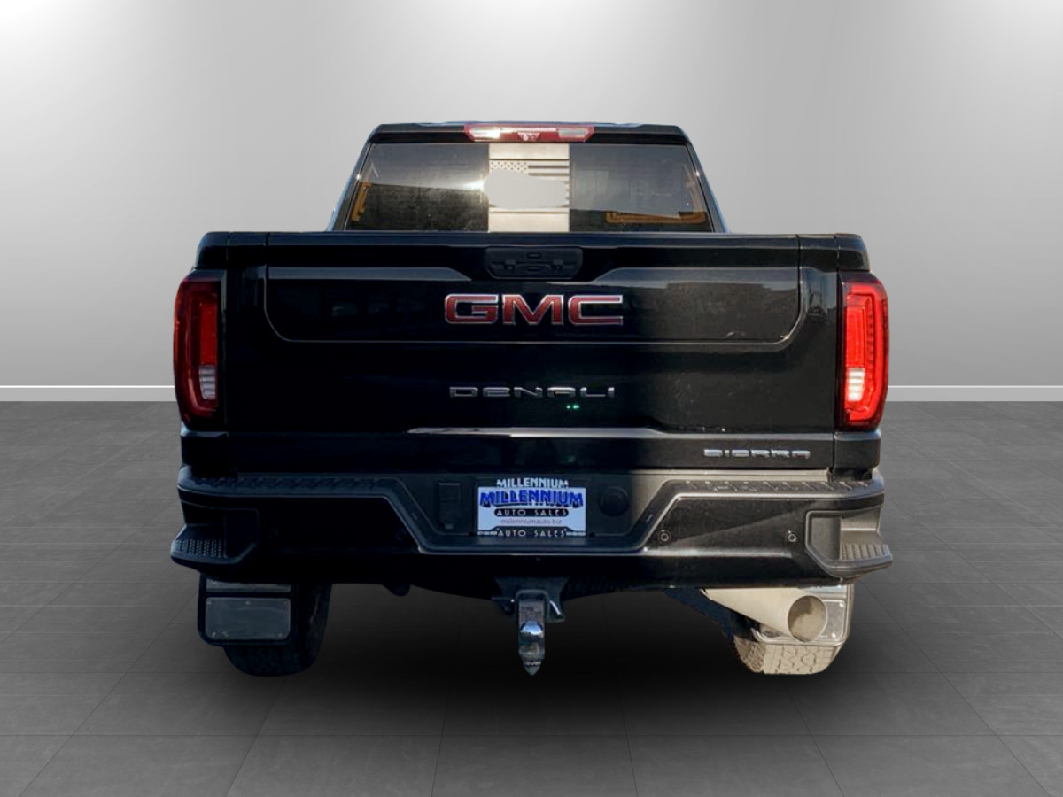 Photo 6 of this GMC Sierra 3500HD Long Box
