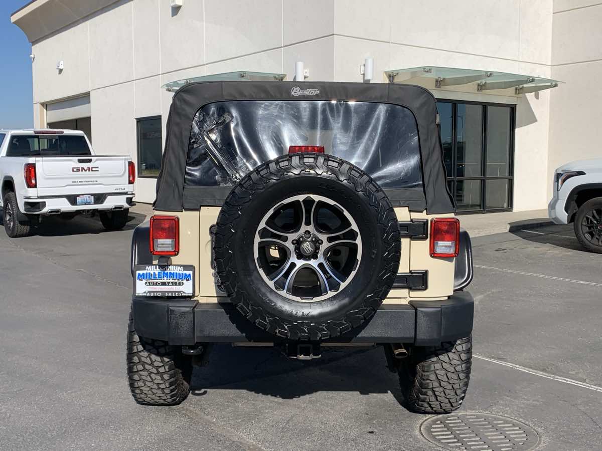 Photo 6 of this Jeep Wrangler Unlimited