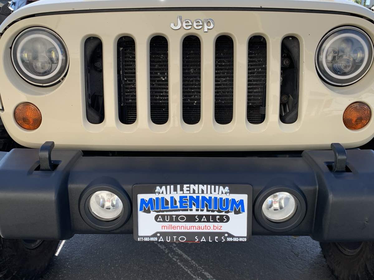 Photo 10 of this Jeep Wrangler Unlimited