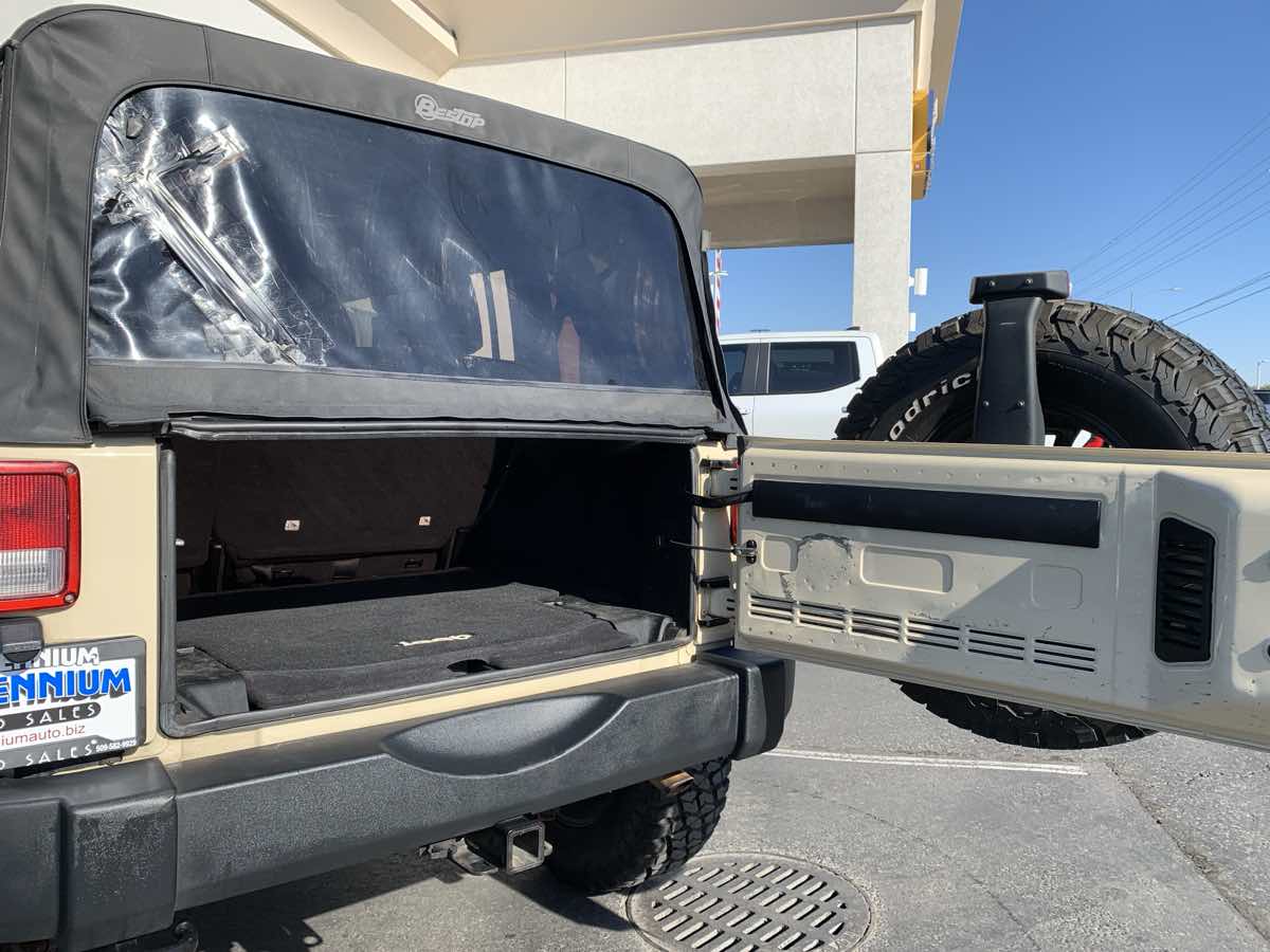 Photo 14 of this Jeep Wrangler Unlimited