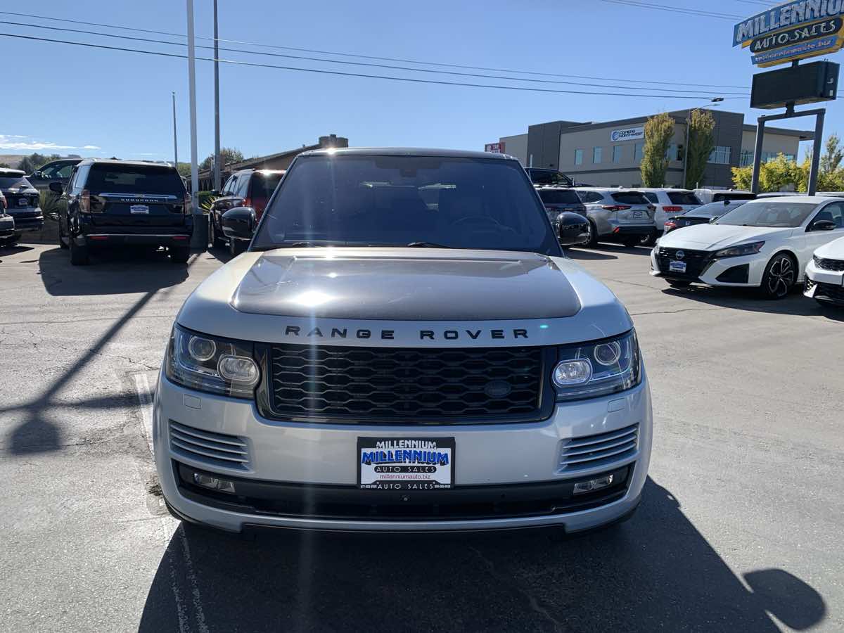 Photo 2 of this Land Rover Range Rover