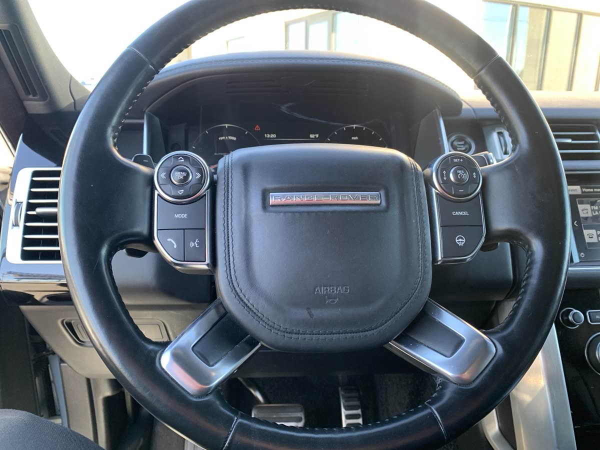Photo 24 of this Land Rover Range Rover
