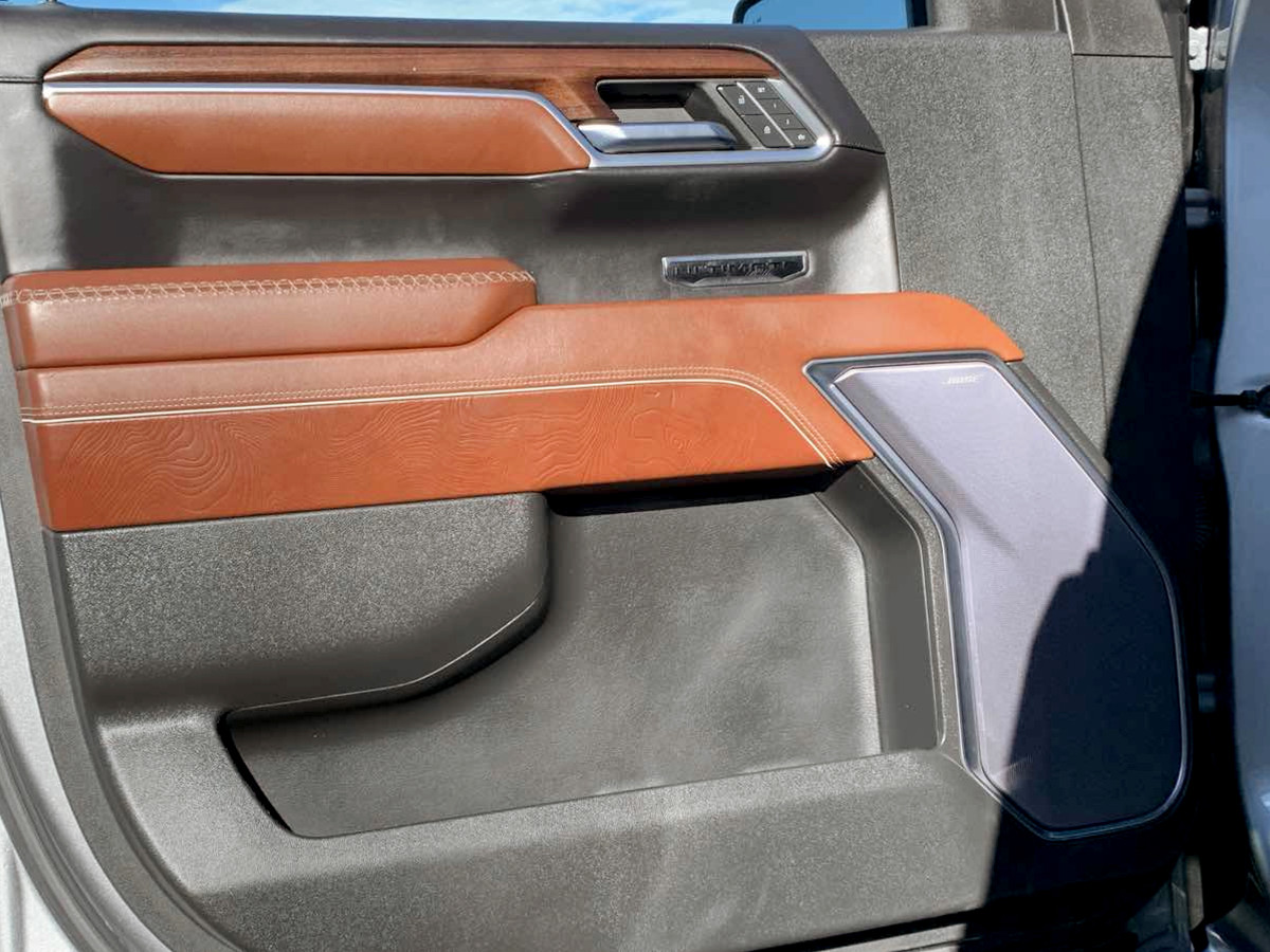 Photo 14 of this GMC Sierra 1500