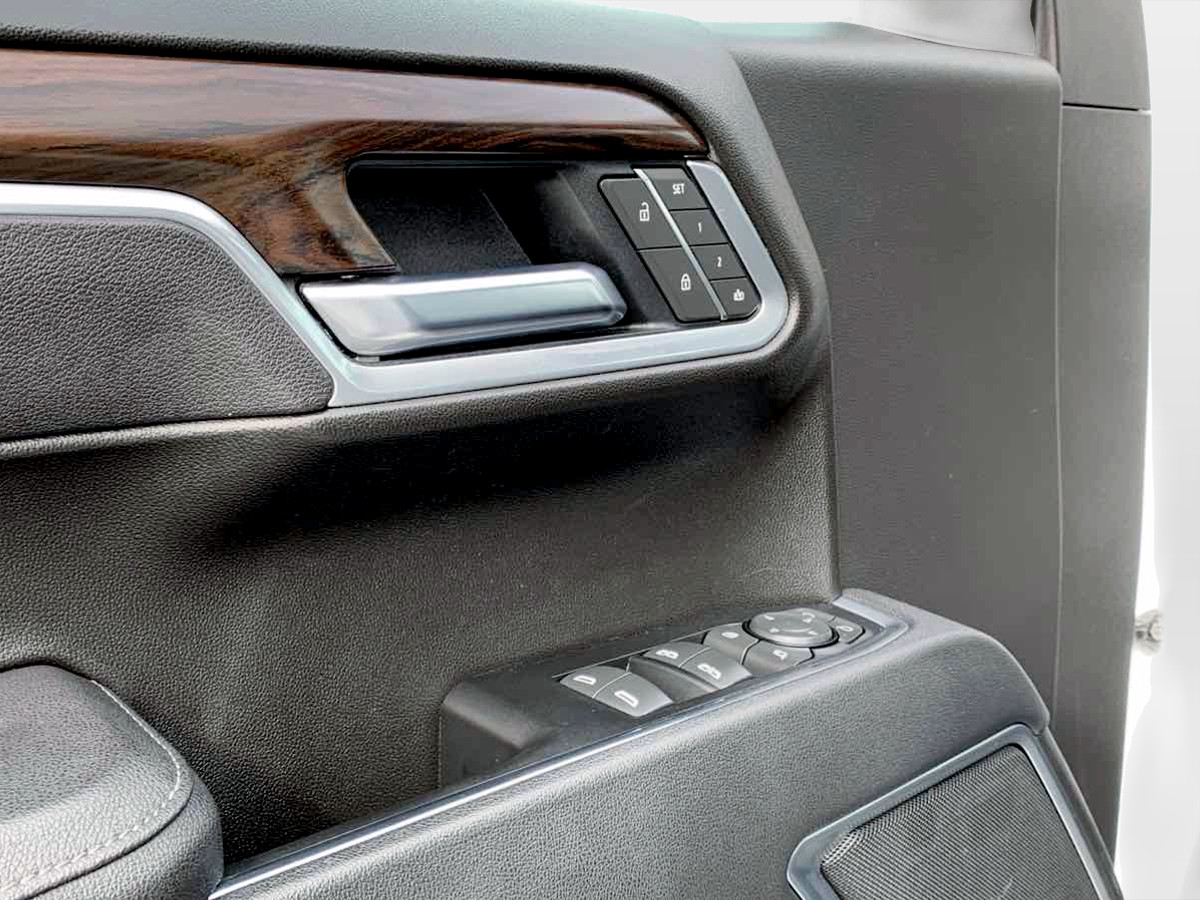 Photo 15 of this GMC Sierra 1500
