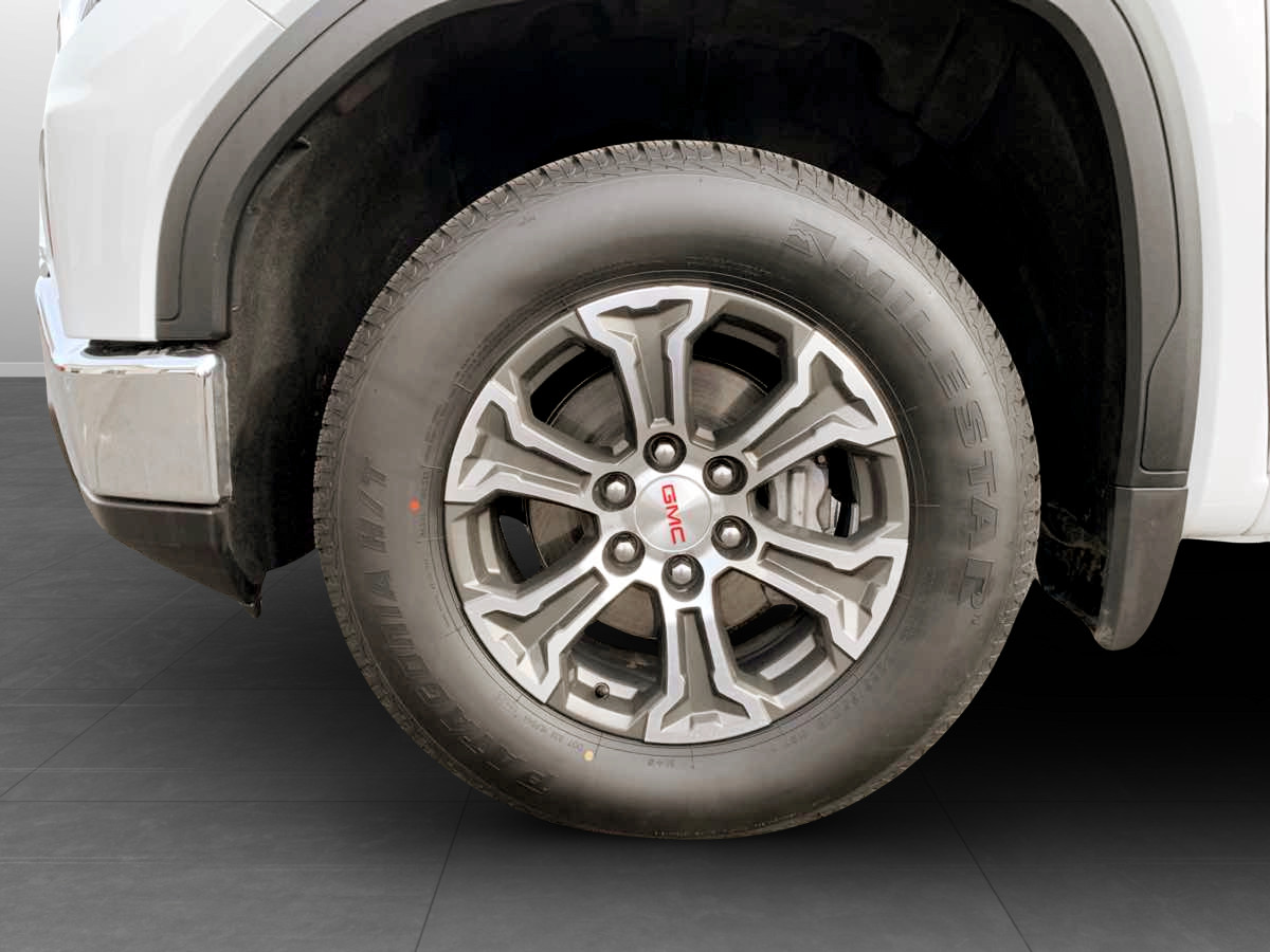 Photo 11 of this GMC Sierra 1500