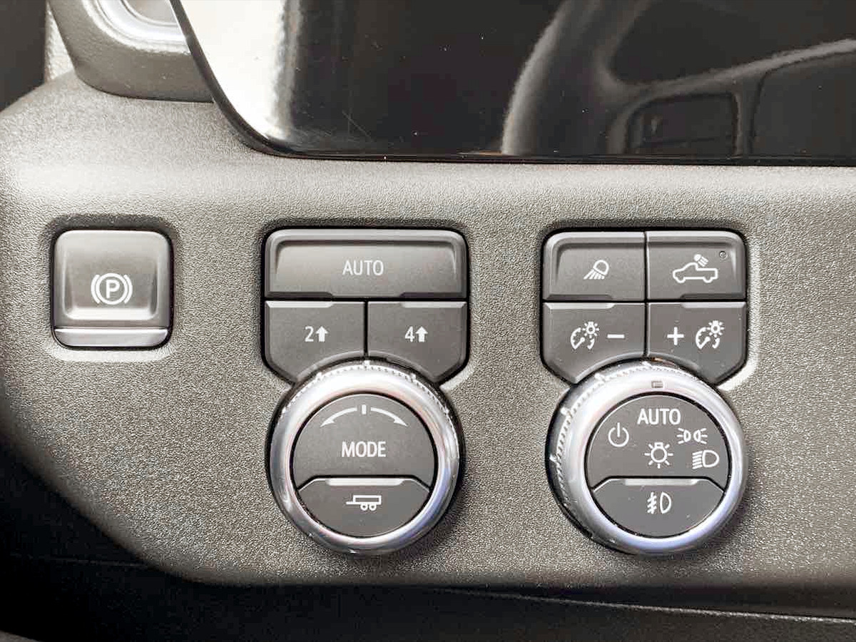 Photo 21 of this GMC Sierra 1500