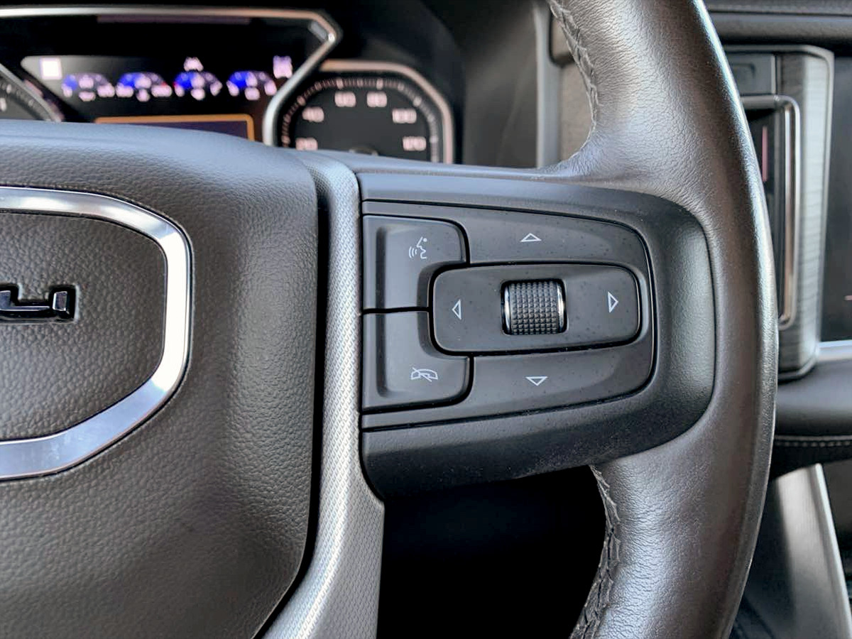 Photo 29 of this GMC Yukon