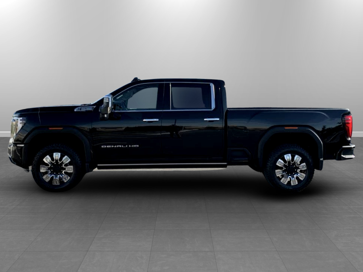 Photo 4 of this GMC Sierra 3500HD