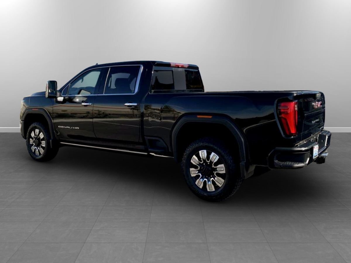 Photo 5 of this GMC Sierra 3500HD